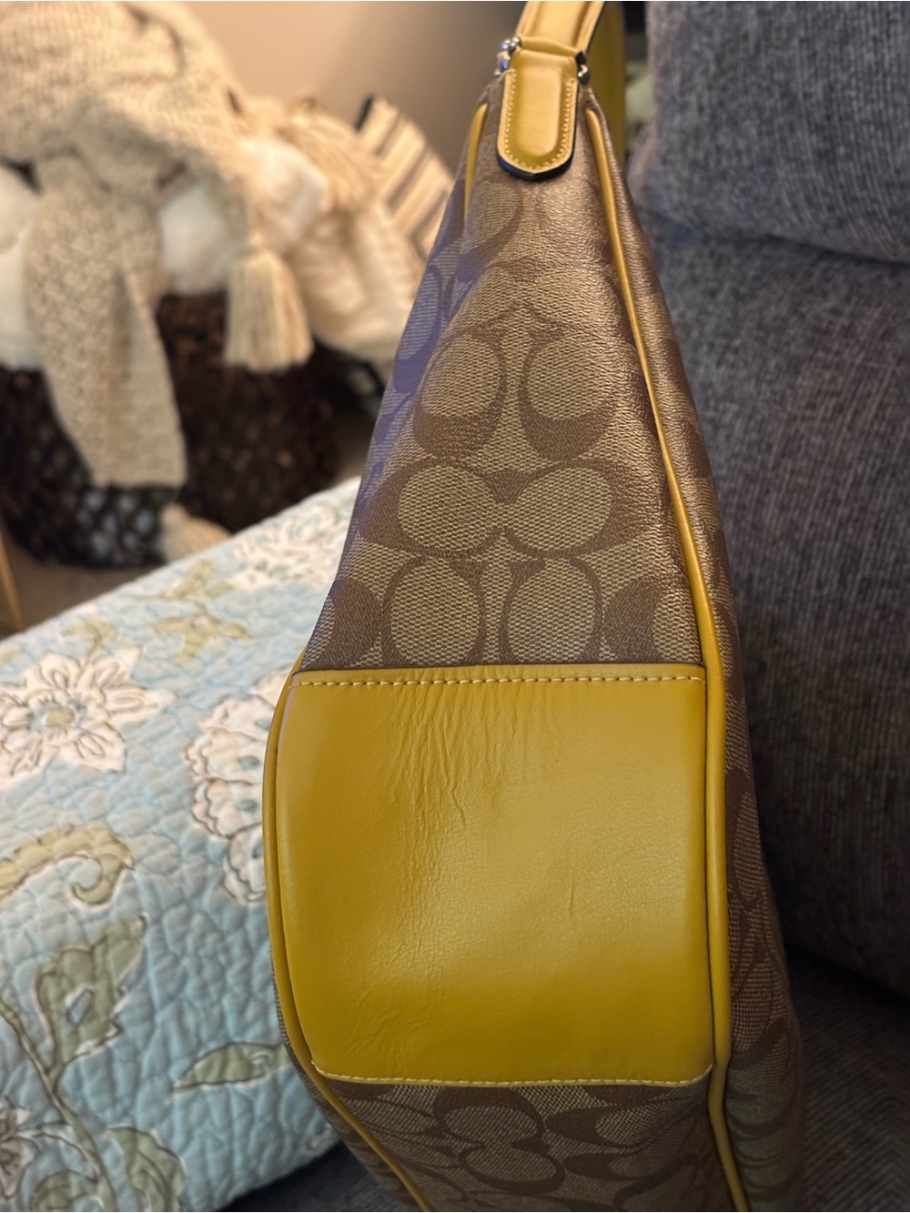 Coach Signature Canvas Leather Zip Shoulder Hobo Bag Tan Brown with Yellow Trim - Picture 11 of 11